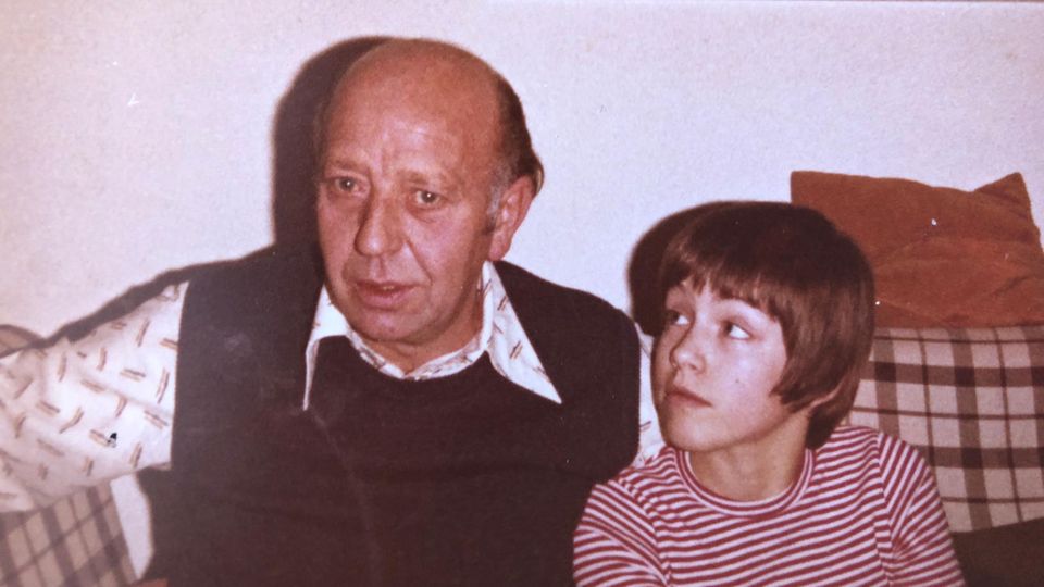 Ingo Scheel und sein Opa, 1978