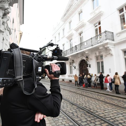 Über Jahre soll Christian L. den neunjährigen Sohn seiner Partnerin vergewaltigt und anderen Männern für Vergewaltigungen angeboten haben. Prozessiert wird vor dem Landgericht Freiburg (Archivbild)