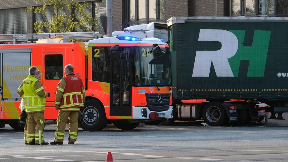 nachrichten: Ein Lkw-Unfall in Hannover