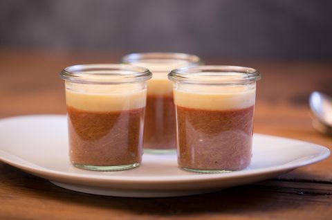 Leckeres Dessert: Selbstgemachtes Rhabarber-Kompott: So schmeckt's wie bei Oma