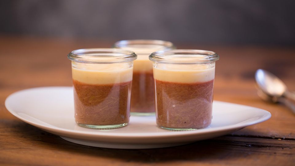 Rezepte zum Nachkochen: Pinker Puddingtraum für Rhabarber-Liebhaber