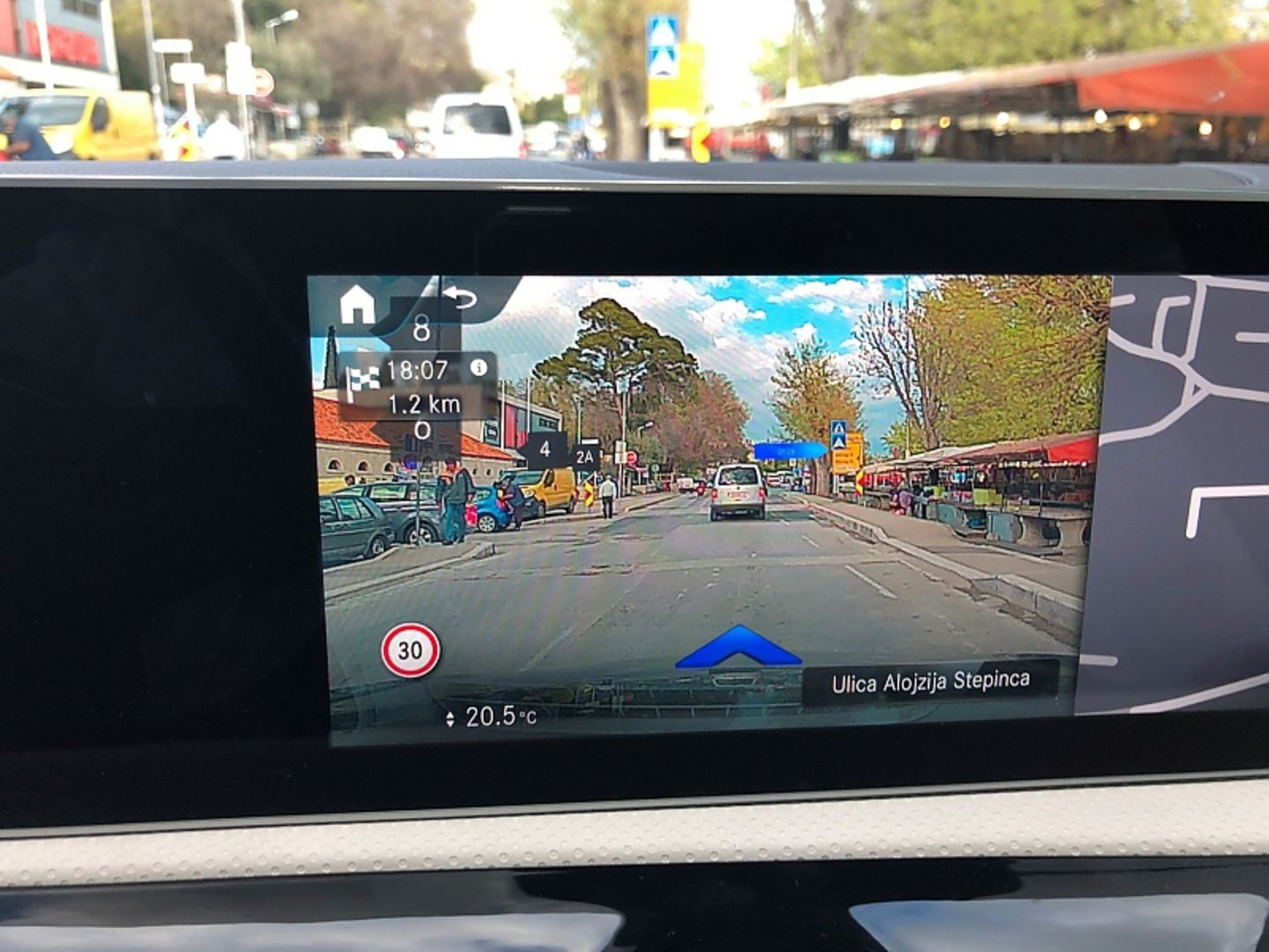 Grandios: Die Augmented Reality macht das Navigationssystem idiotensicher