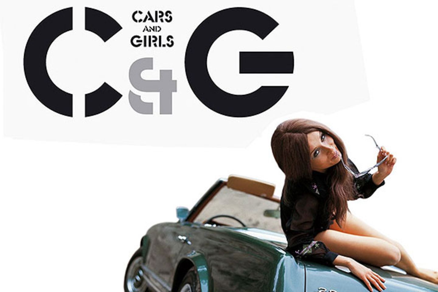 Lange Haare, schnelle Autos und das nötige Kleingeld. Der Bildband "Cars and Girls" zeigt Fotos aus einer Epoche, als die Männer noch selbst fahren durften.