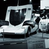 Eigentlich war der Ferrari 512 Berlinetta Speziale nicht zum Turnen gebaut. Der "Lady mit der Außenrolle" hält die Karosserie zum Glück stand.