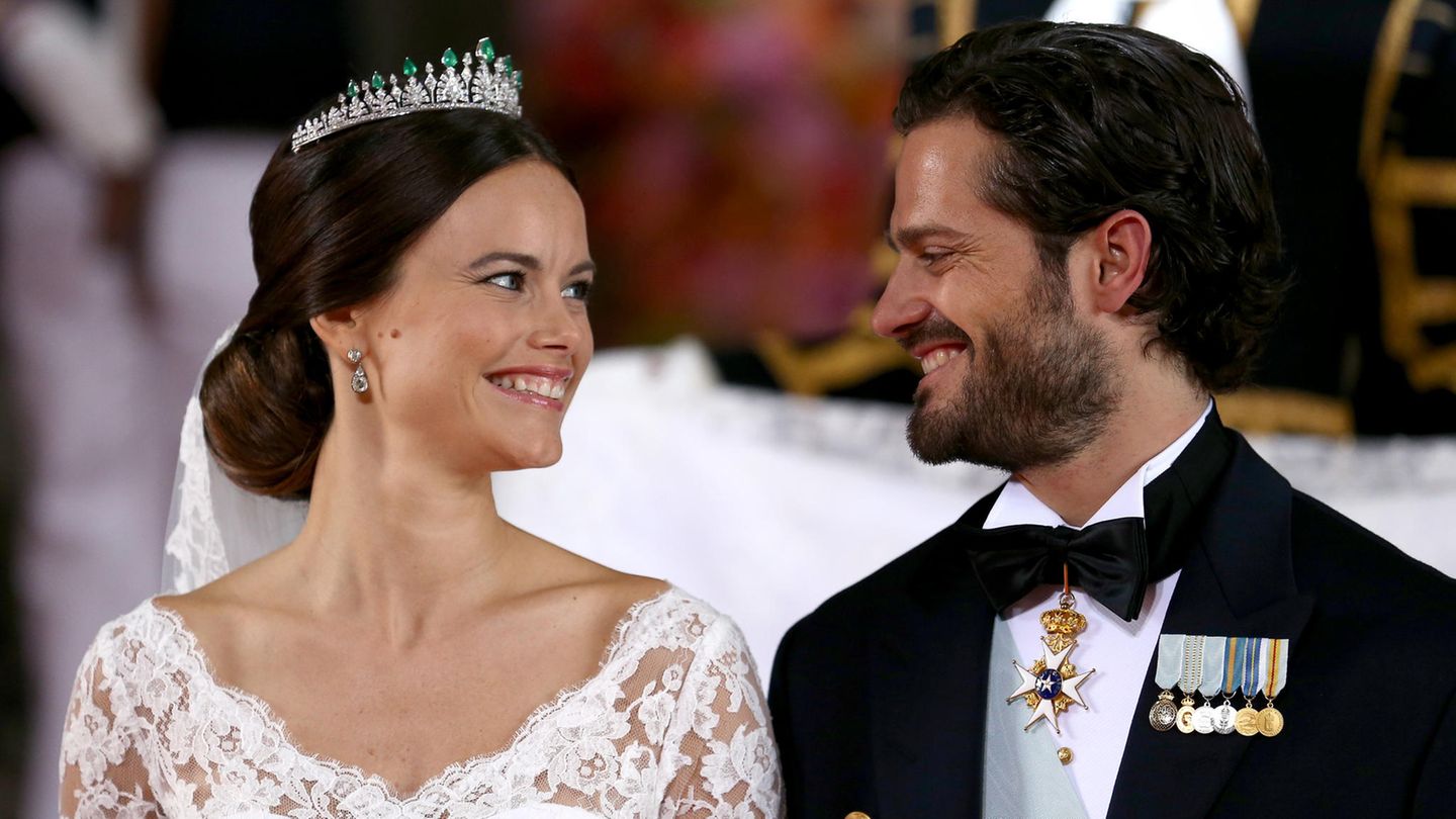Sofia und Carl Philip von Schweden bei ihrer Hochzeit am 13. Juni 2015