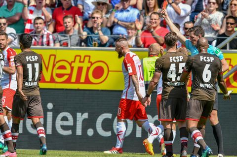 Allagui FC St. Pauli