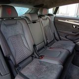 Lamborghini Urus - auch hinten lässt es sich sitzen