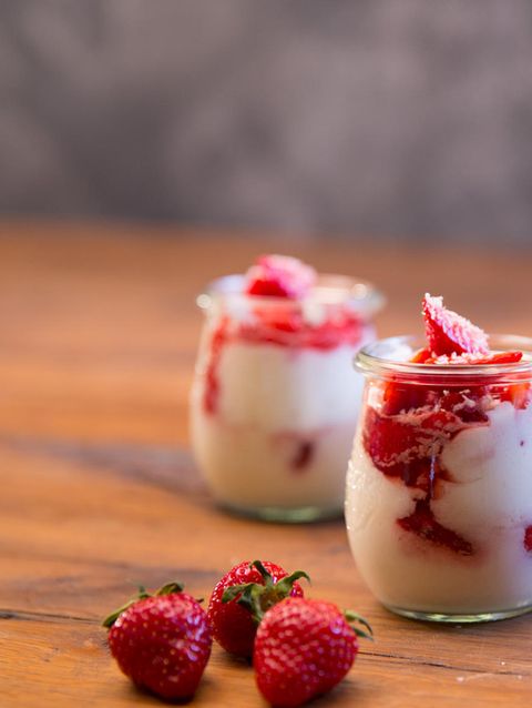 Erdbeer-Kokos-Dessert