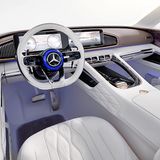 Vision Mercedes Maybach Ultimate Luxury - das Cockpit beinahe seriennah