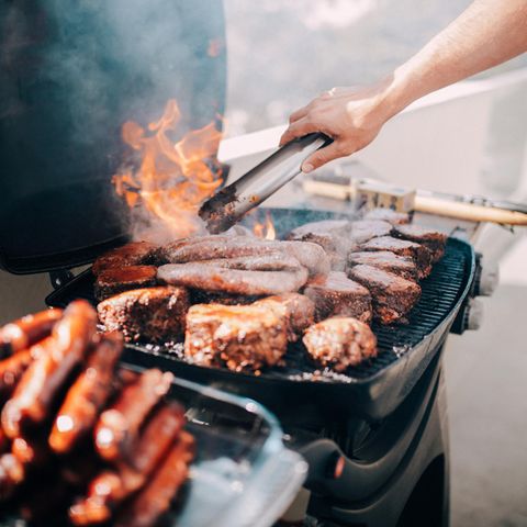 Grill mit Fleisch - Hepatitis