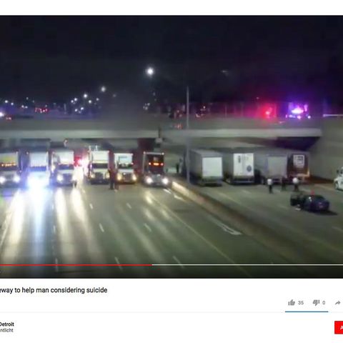 Trucker bildeten bei einem Suizidversuch von einer Autobahnbrücke eine künstliche Auffanghilfe mit ihren Lkws