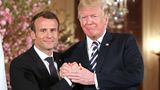 Donald Trump Emmanuel Macron Drei Hände