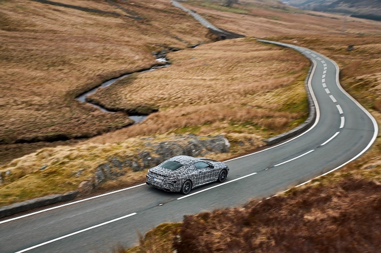 Die BMW 8er Erprobungsfahrten finden in Wales statt