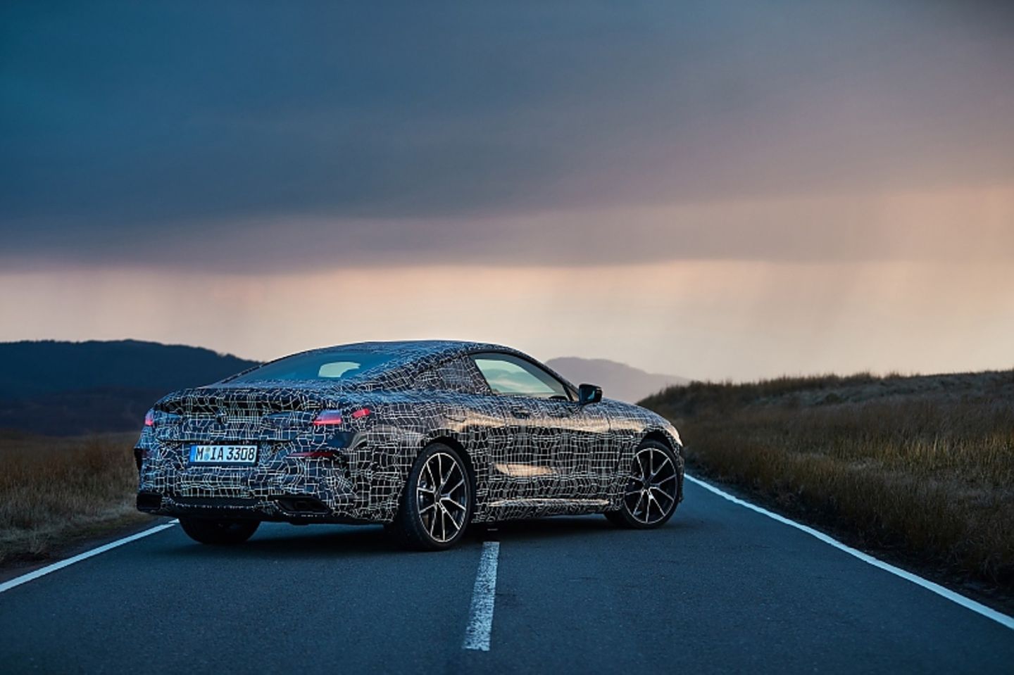 Der BMW 8er ist 4,75 Meter lang