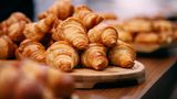 Flop: Croissants  Croissants zählen mit je 300 Kalorien zu den größten Versuchungen.