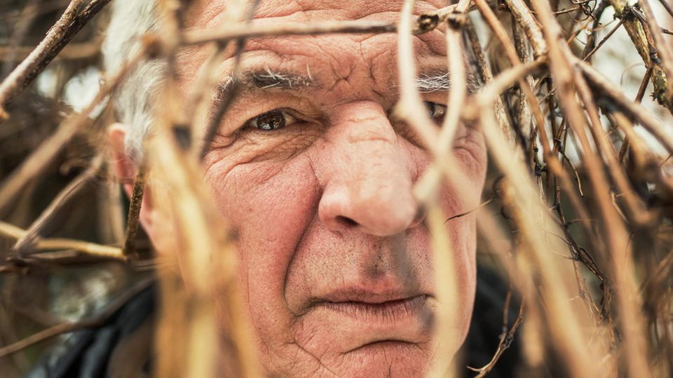 Polen: Distanzierter Beobachter: Andrzej Stasiuk ist Polens bekanntester Schriftsteller, ein Ethnologe seiner Heimat Distanzierter Beobachter: Andrzej Stasiuk ist Polens bekanntester Schriftsteller, ein Ethnologe seiner Heimat