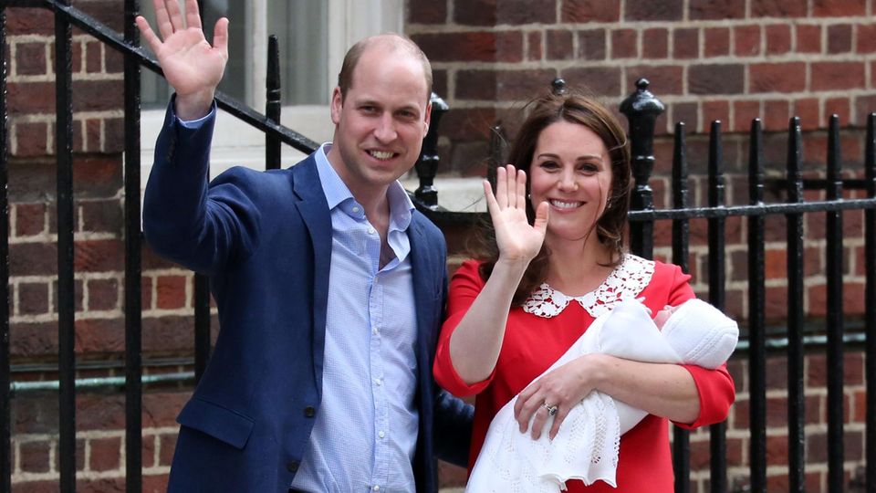 William und Kate zeigten sich wenige Stunden nach der Geburt ihres Sohnes der Öffentlichkeit