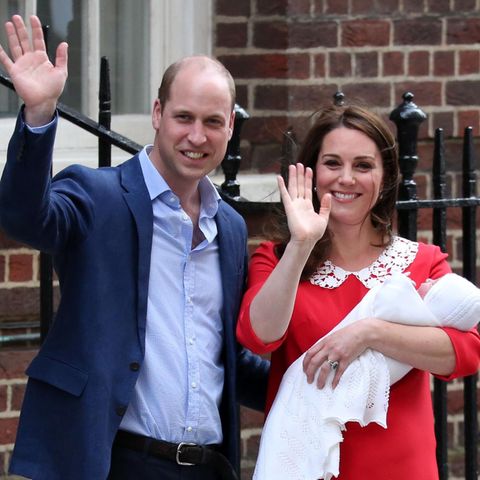 William und Kate zeigten sich wenige Stunden nach der Geburt ihres Sohnes der Öffentlichkeit