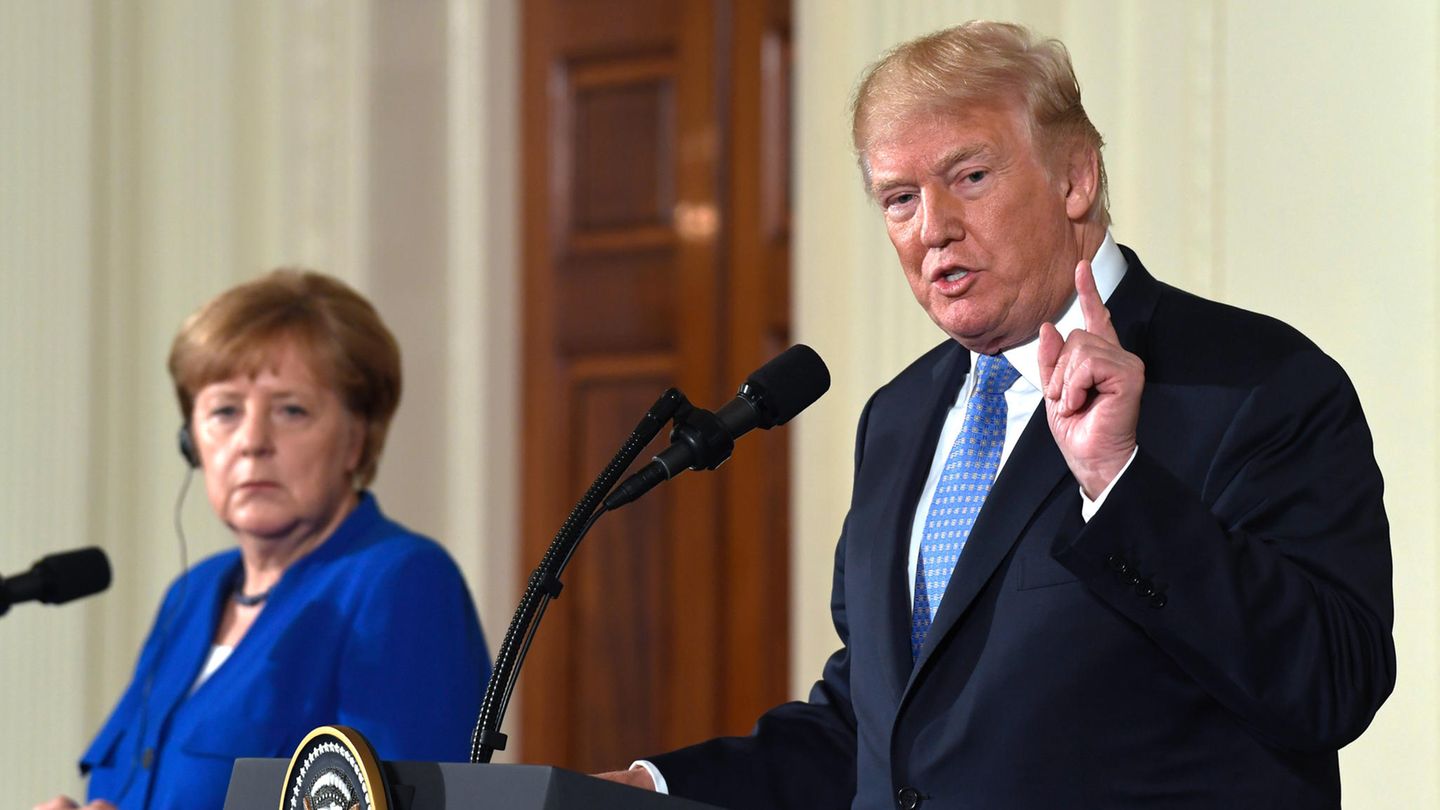 Im Ausland unbeliebt zu sein, sieht Donald Trump als Zeichen für seine gute Arbeit