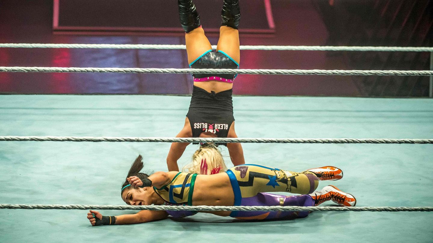 Zu schlüpfrig für Saudi-Arabien: Wrestling-Werbevideo löst kleinen Skandal aus