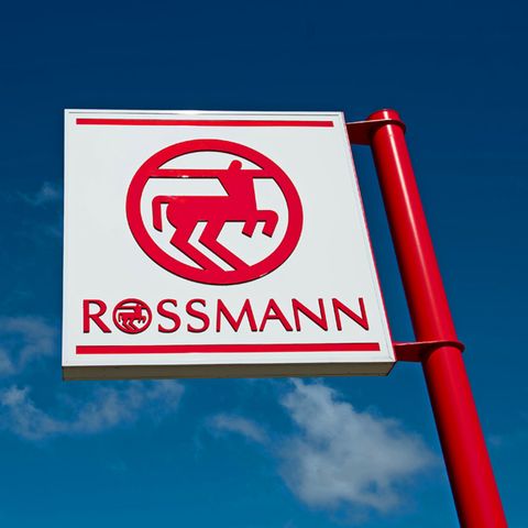 dm gegen Rossmann: Welche Drogerie hat die Nase vorn?