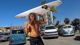 Surfer, ob jung oder alt, fahren seit Jahrzehnten auf die Busse aus dem Hause VW ab.