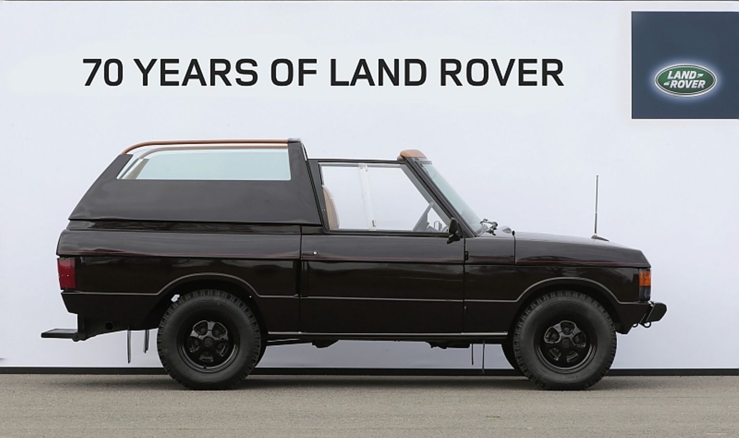 Der erste Range Rover mit Staatsempfangs-Aufbau