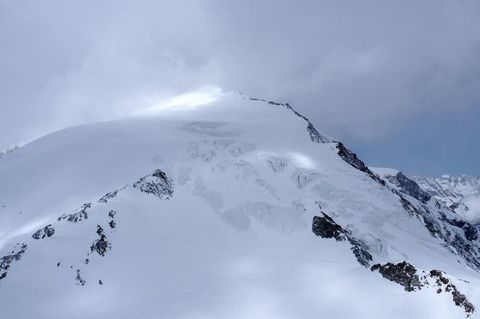 Der Berg Pigne d'Arolla, in der Nähe des Ortes Arolla
