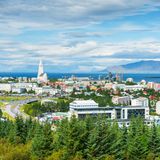 Platz 1: Reykjavik  Auf dem Siegertreppchen steht eine Stadt, die für ihre saubere Luft berühmt ist: Reykjavic ist in der Auswertung die grünste Stadt der Welt. Auf einen Bewohner der isländischen Hauptstadt kommen 410 Quadratmeter Grünfläche - ein Spitzenwert.