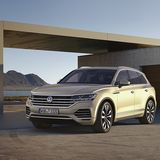 Der Touareg ist der erste VW mit einem Nachtassistenten, bei dem Menschen und Tiere markiert und mit Hilfe der LED-Matrixscheinw
