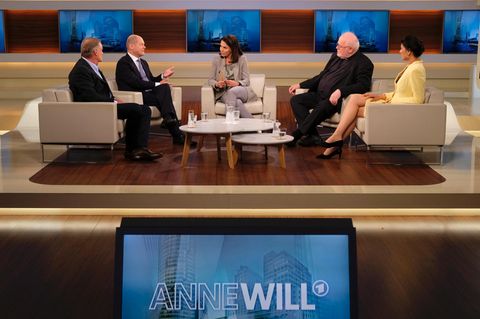 Anne Will und Gäste