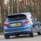 Hinten helfen Bremseingriffe bei der Agilität