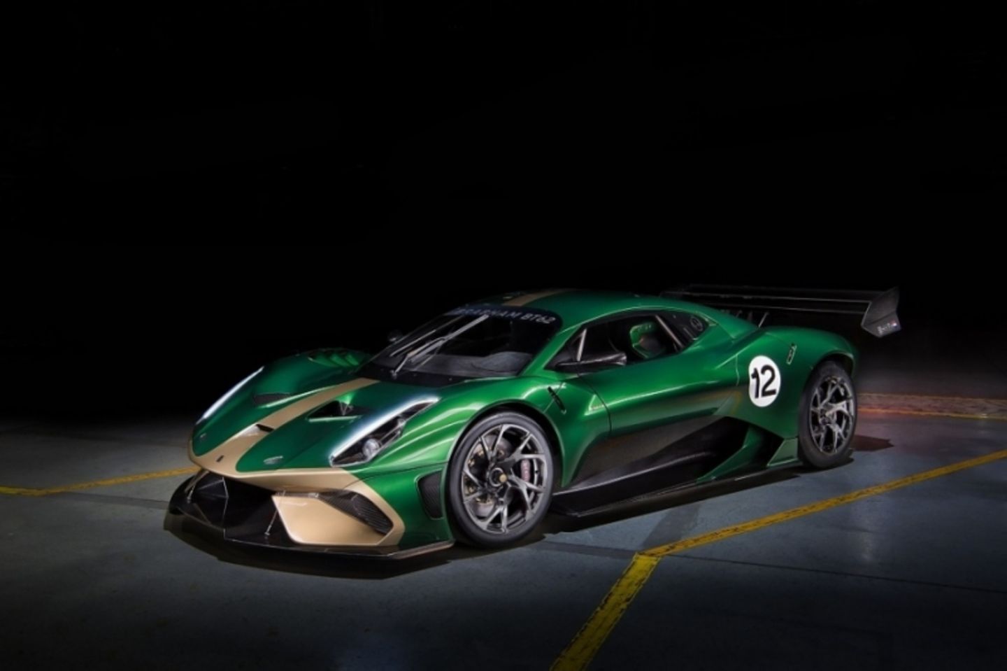 McLaren stand Pate: Brabham BT62