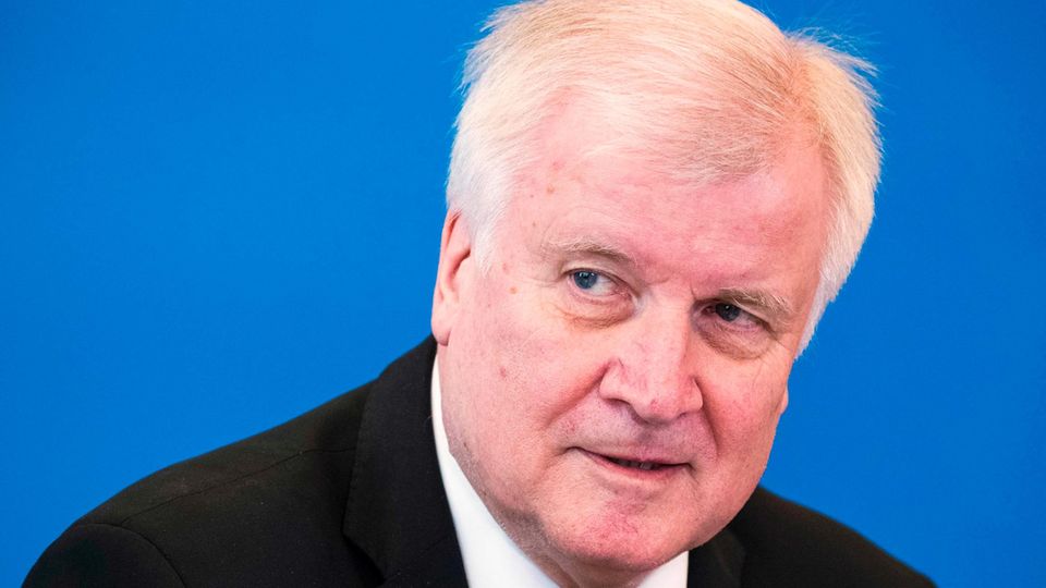Horst Seehofer Bundesinnenminister Horst Seehofer