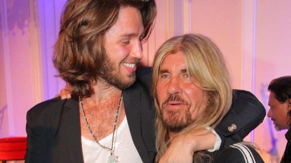 Ist Abi Ofarim Der Vater Von Oliver Berben Gil Ofarim trauert um seinen berühmten Vater | STERN.de