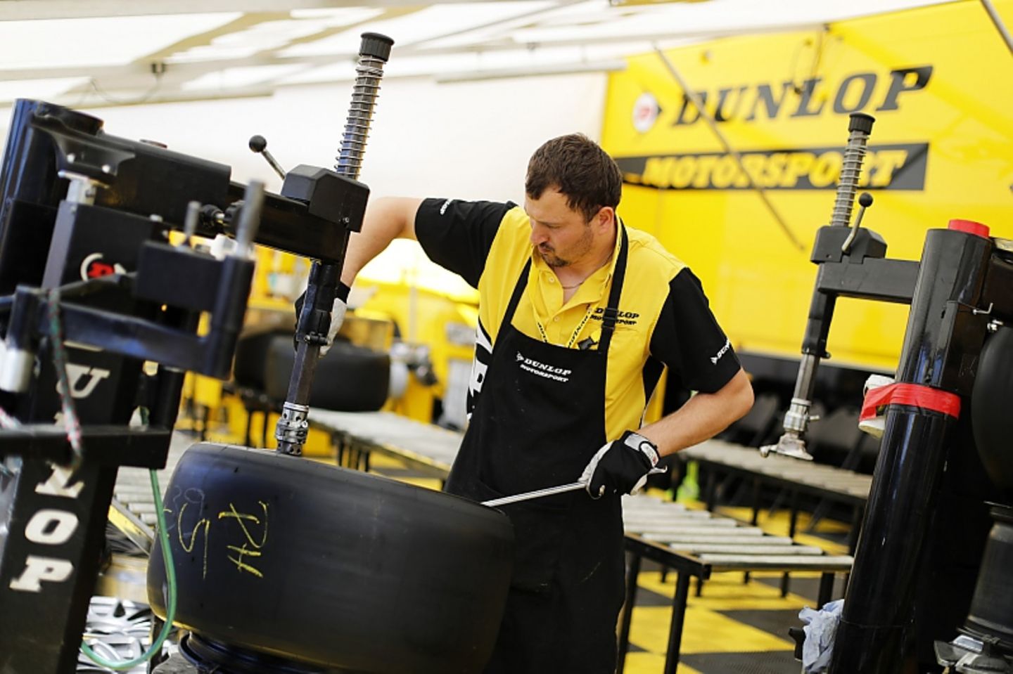 Dunlop 24h Reifenmontage