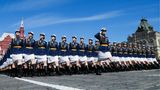 Auch wenn die traditionelle Rollenverteilung in der russischen Armee nach wie vor äußerst präsent ist: Frauen sind meist als Übersetzerinnen, Logistik-, Finanz- oder IT-Spezialistinnen tätig.