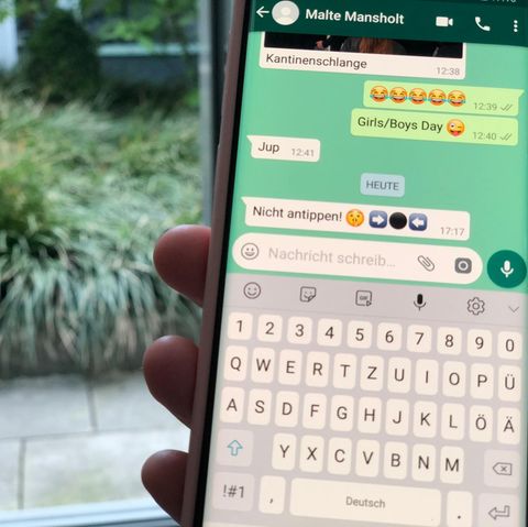 Whatsapp schwarzer Punkt Achtung