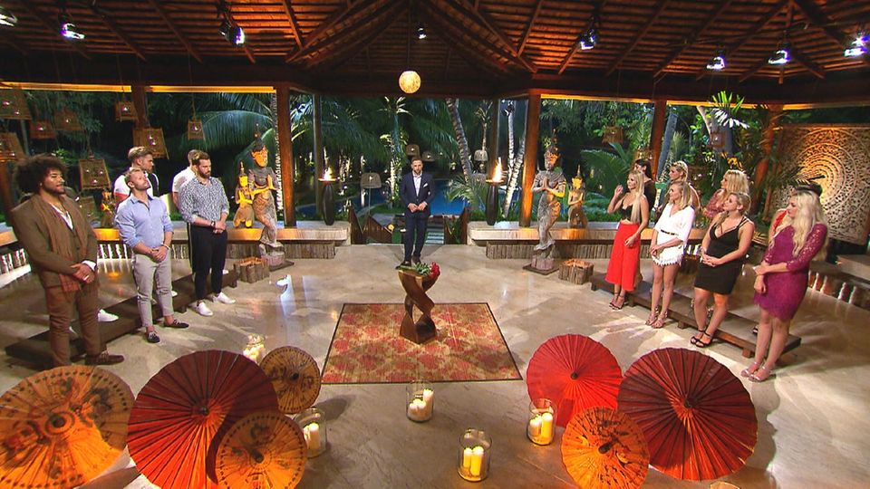 TV-Kritik zum Show-Auftakt von "Bachelor in Paradise" bei RTL