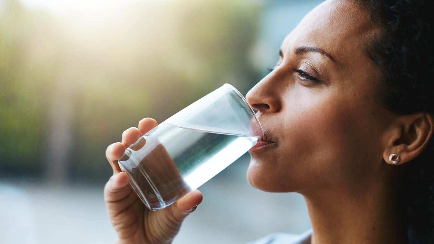 Alltagsfrage: Kann Trinkwasser schlecht werden?