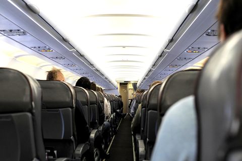 Umfrage: Passagier-Marotten: Was im Flugzeug am meisten stört