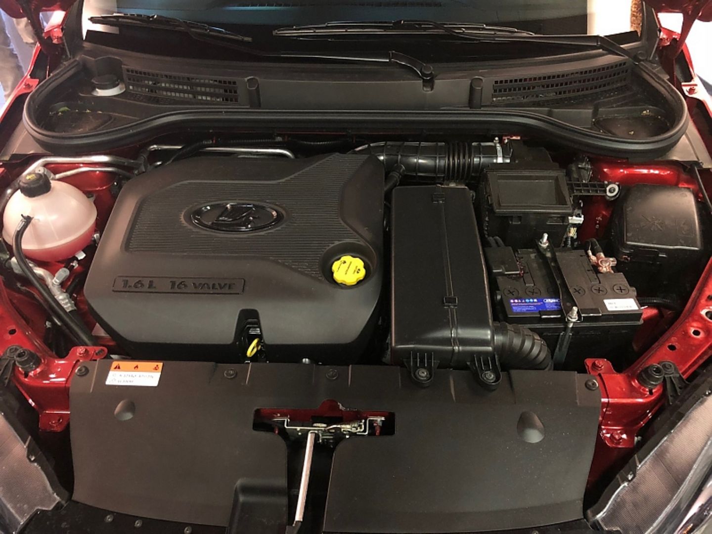 Der 1.6 Liter Motor hat 106 PS