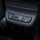 Auch eine USB-Buchse ist an Bord