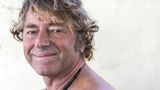 Fast 4000 Tauchgänge im Logbuch, Haie nicht nur im Herzen: Roland Mauz.