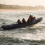 Mann vom Meer: Captain Spike manövriert die Avatar durch die Brandung