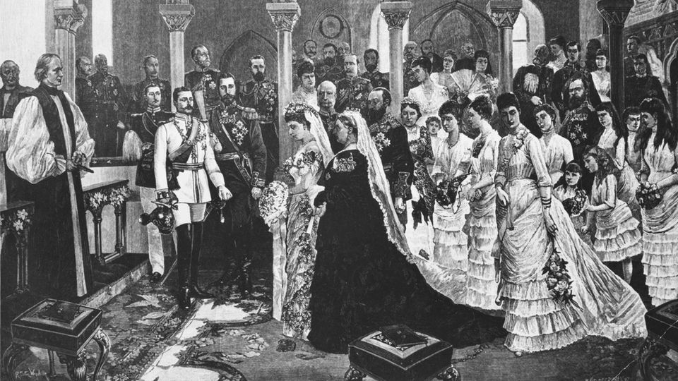 Hochzeit von Harry und Meghan: Queen Victoria bei der Hochzeit ihrer jüngsten Tochter Prinzessin Beatrice Queen Victoria bei der Hochzeit ihrer jüngsten Tochter Prinzessin Beatrice