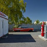 Der Ford Edsel, Baujahr 1959, wurde in Grantsville im Bundesstaat Utah auf dem Gelände einer Tankstelle abgestellt.