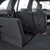 Der Kofferraum hat ein Fassungsvermögen von 645 bis 1905 Litern