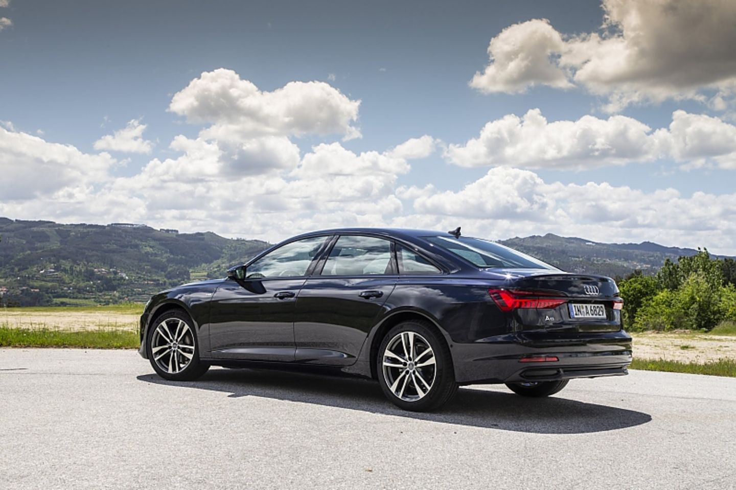 Audi A6 50 TDI Quattro - fast fünf Meter lang