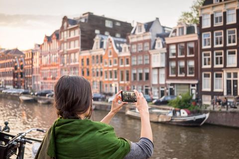 Eine der attraktivsten Städtereisenziele in Europa: Amsterdam verzeichnete 18 Millionen Touristen im Jahr 2017.